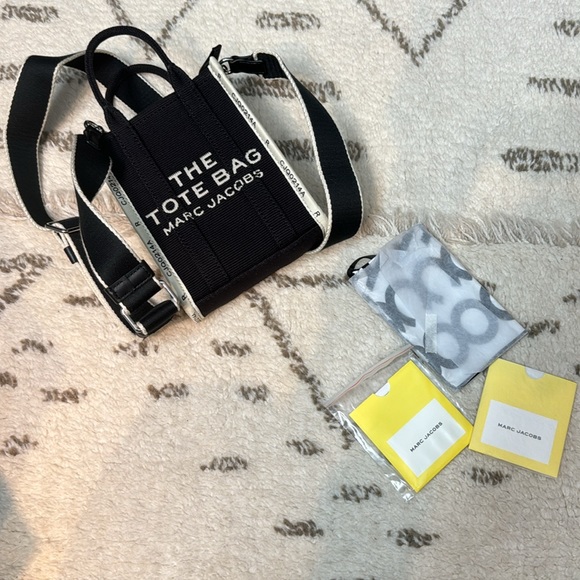 MARC JACOBS
The Jacquard Mini Tote Bag - Picture 11 of 14